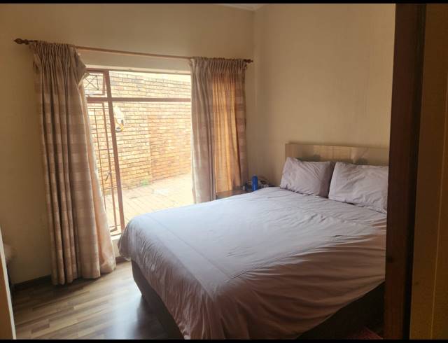 4 BEDROOM HOUSE FOR SALE IN AMANDASIG